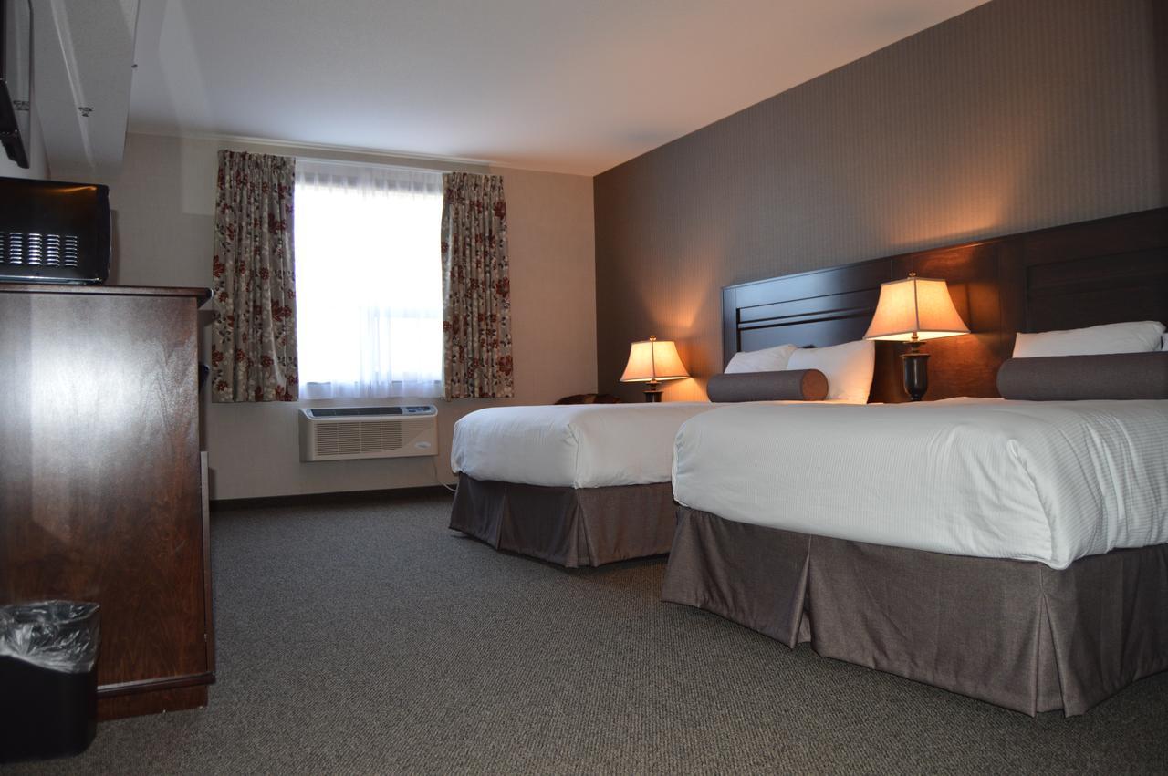 Cobble Creek Lodge Maple Creek Zewnętrze zdjęcie